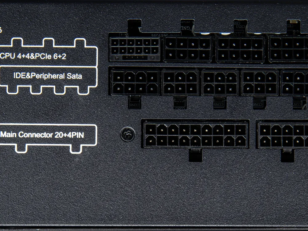Conectores modulares de la fuente COUGAR GR