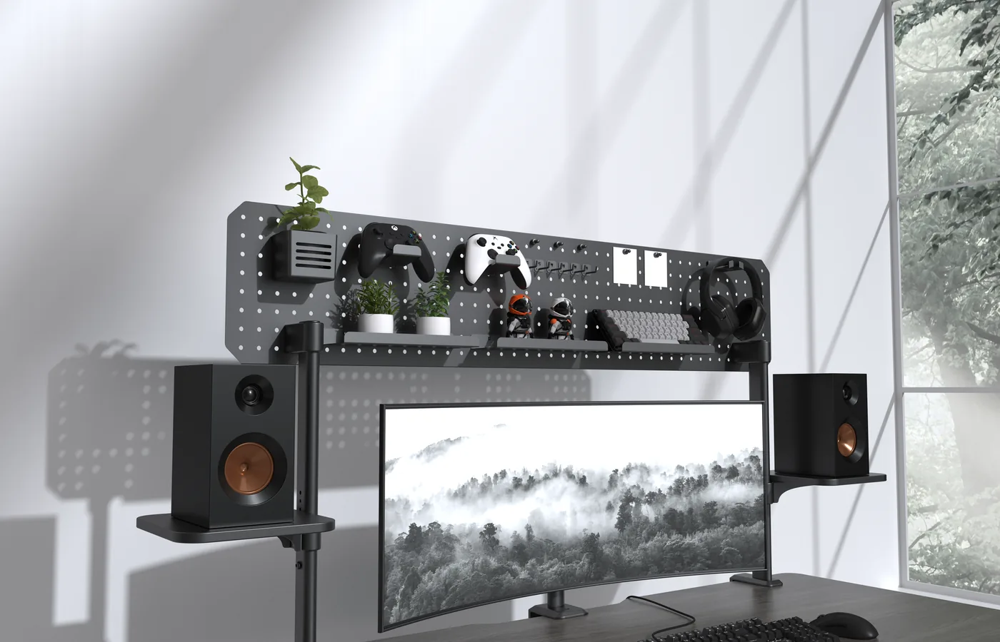 Módulo pegboard de la mesa COUGAR E-ODYSSEY con auriculares, mandos y figuras colocados