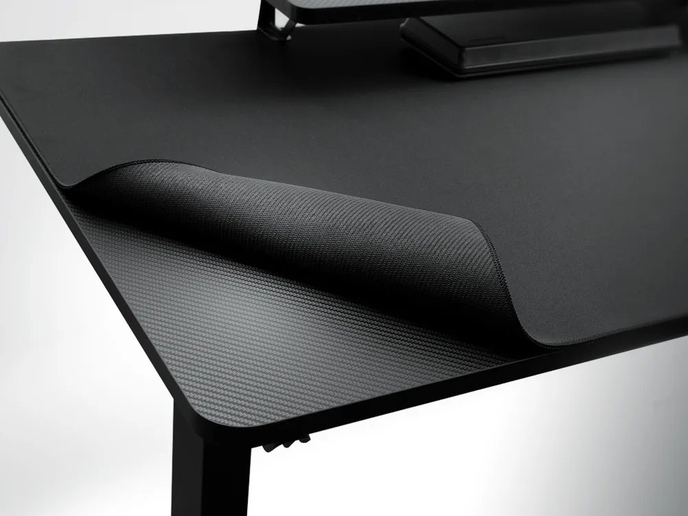 Alfombrilla de tablero completo de la mesa COUGAR E-Star